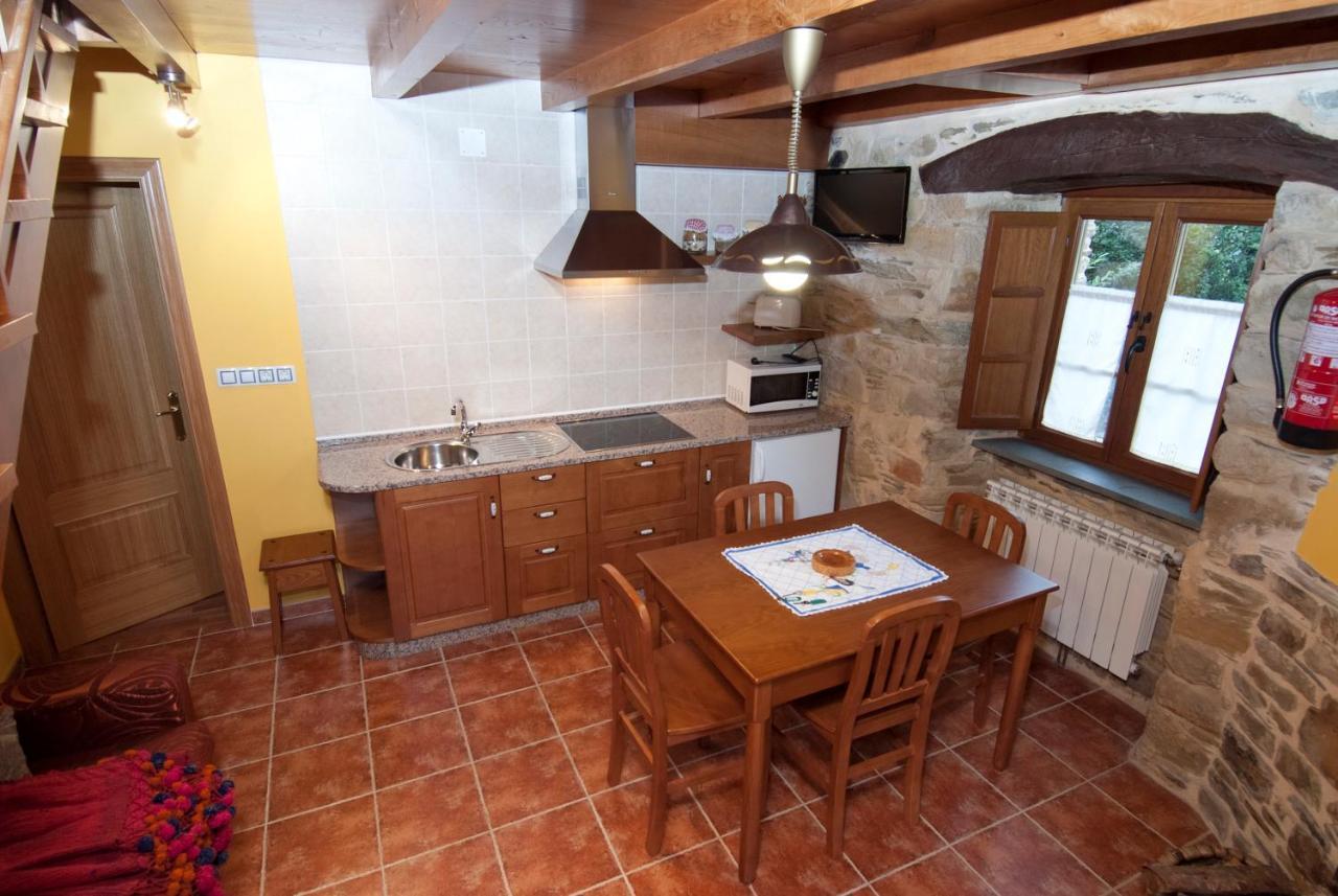 Apartamentos Rurales Tia Vicenta Santa Eulalia de Oscos Buitenkant foto
